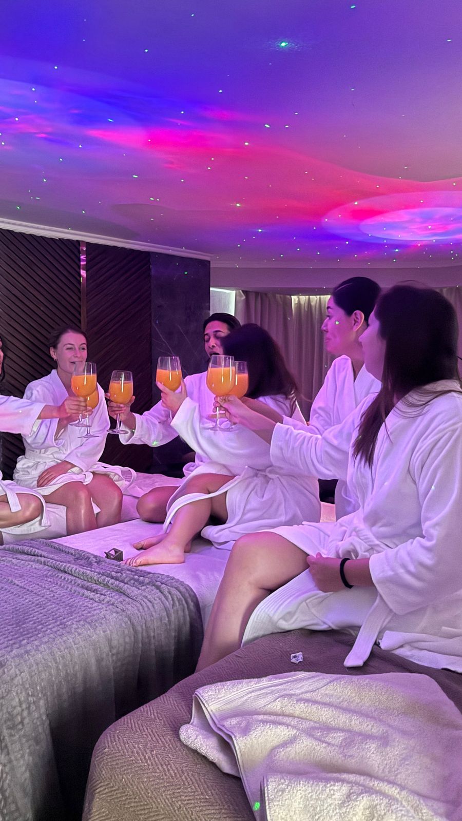 Sesión de spa social para grupos y amigas en Panamá
